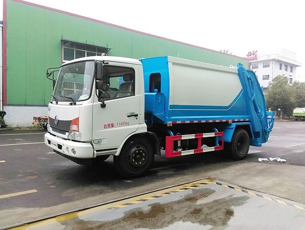 龙岗龙城街道道路清洁及转运站管...(图1)