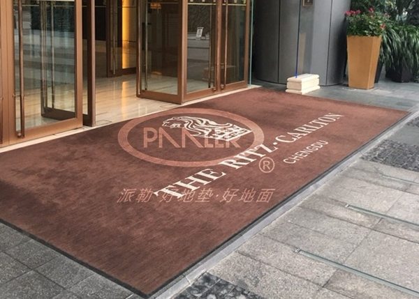 酒店防滑地垫的选择很重要(图1) 酒店防滑地垫的选择很重要(图1)