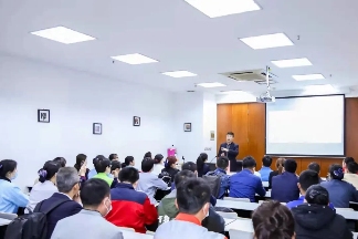 “城市美容师”展风采 CCE上海清洁技能实操大赛(预赛)号角吹响!(图6) “城市美容师”展风采 CCE上海清洁技能实操大赛(预赛)号角吹响!(图6)