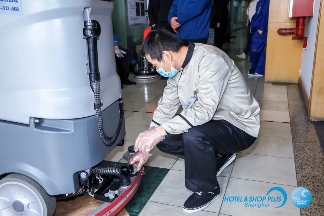 “城市美容师”展风采 CCE上海清洁技能实操大赛(预赛)号角吹响!(图30) “城市美容师”展风采 CCE上海清洁技能实操大赛(预赛)号角吹响!(图30)