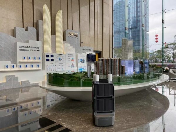 复工首周 深圳首家机器人防疫园区正式启用(图1)