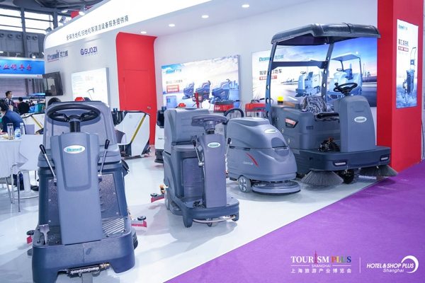 为什么越来越多的工厂车间选择用洗地机做地面清洁？(图2)