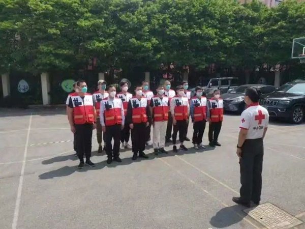 中商企协助力“疫”线 抗疫守“沪”在行动(图1) 中商企协助力“疫”线 抗疫守“沪”在行动(图1)