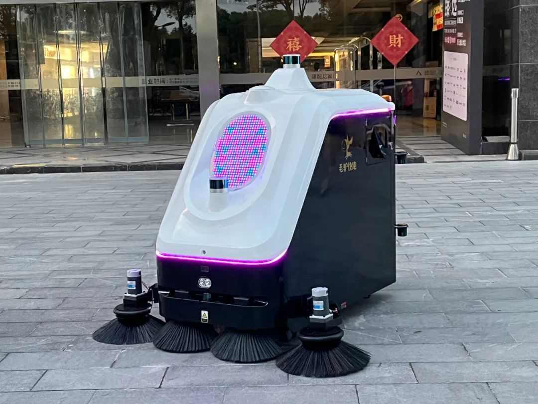 室外清洁机器人参数天花板毛驴快跑S977进入交付(图2)