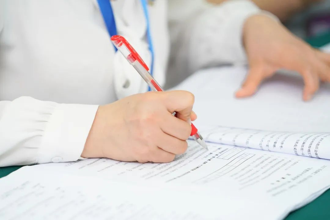 理论+实践 全方位展现行业风采 2025四川省洗染业绿洲杯职业技能竞赛精彩回顾！(图8)